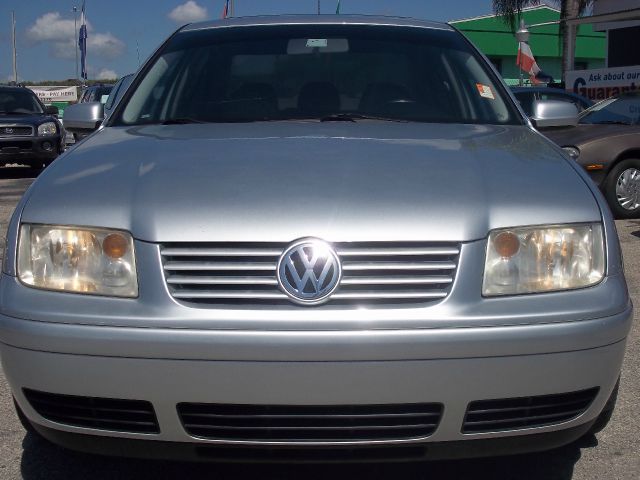 Volkswagen Jetta 2003 photo 2