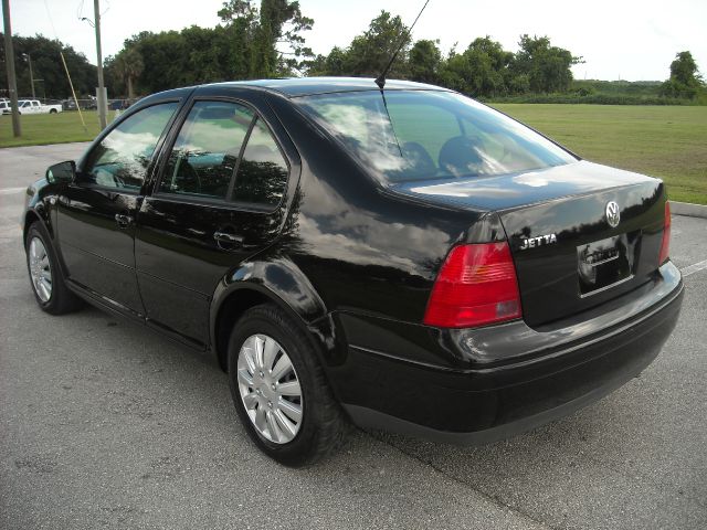 Volkswagen Jetta 2003 photo 1