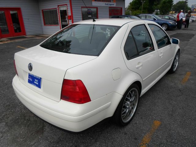 Volkswagen Jetta 2003 photo 1