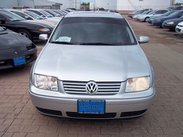 Volkswagen Jetta 2003 photo 1