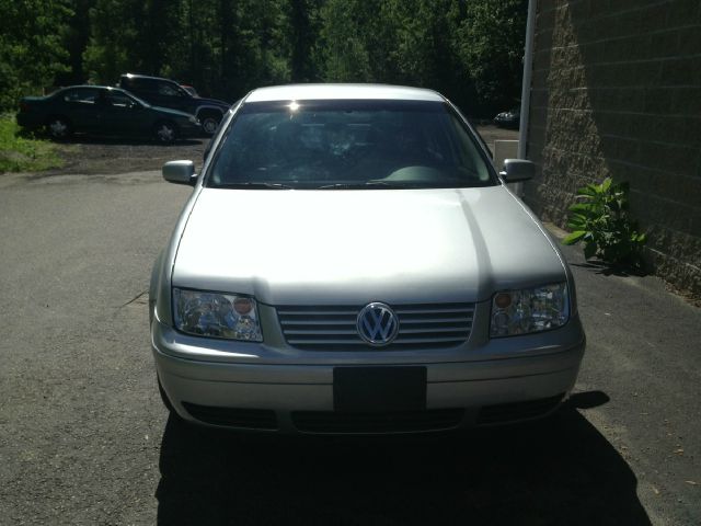 Volkswagen Jetta 2003 photo 10