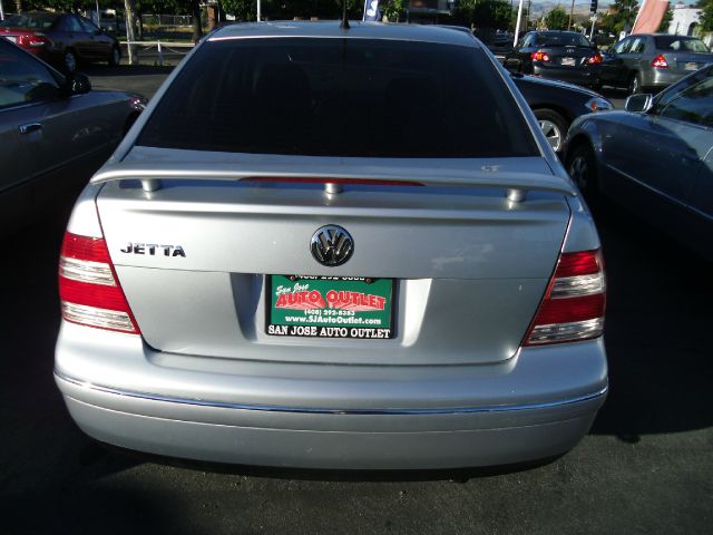 Volkswagen Jetta 2004 photo 6