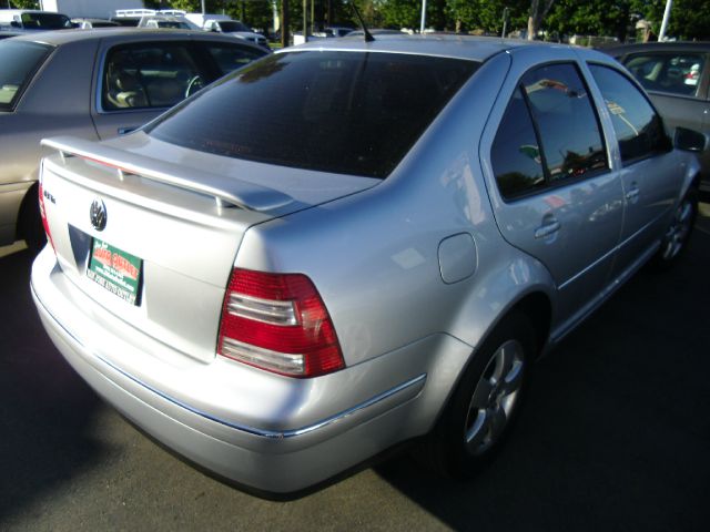 Volkswagen Jetta 2004 photo 8