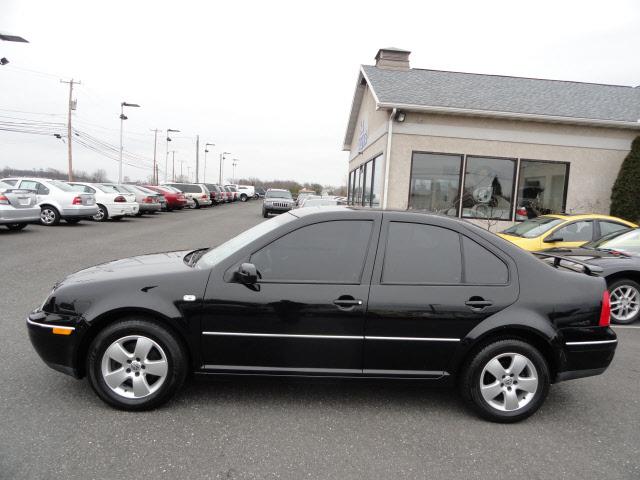 Volkswagen Jetta 2004 photo 2