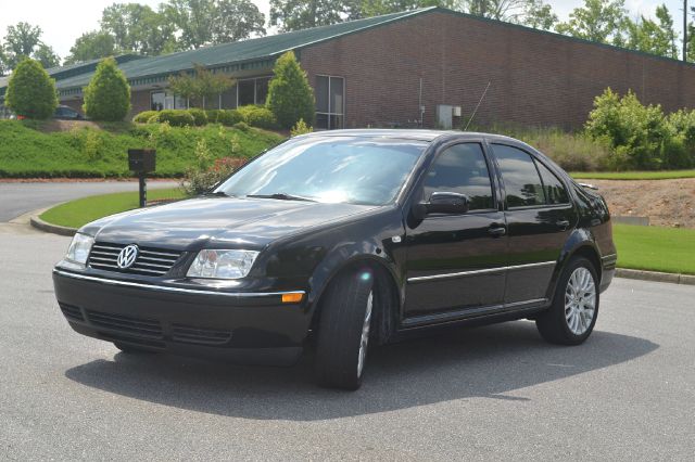 Volkswagen Jetta 2004 photo 2