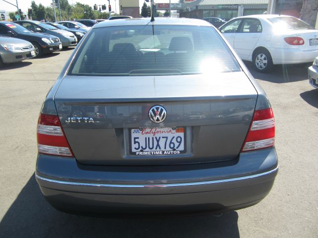 Volkswagen Jetta 2004 photo 4