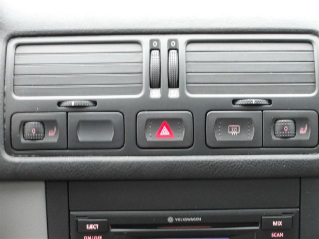 Volkswagen Jetta 2004 photo 15