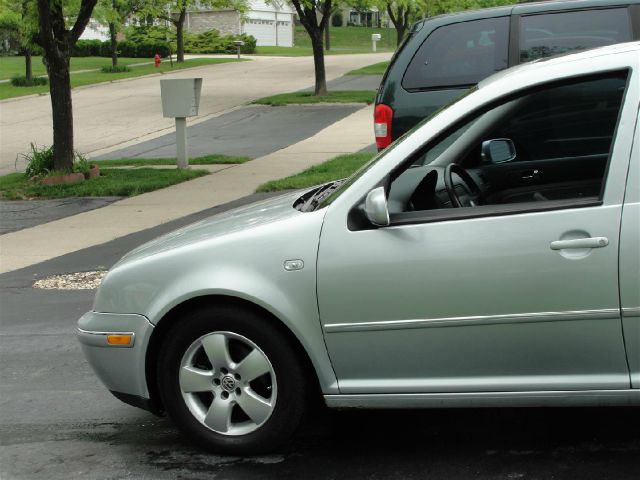 Volkswagen Jetta 2004 photo 33