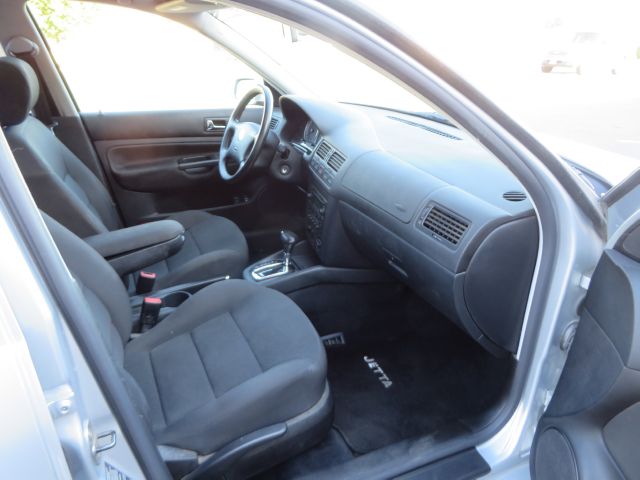 Volkswagen Jetta 2004 photo 1