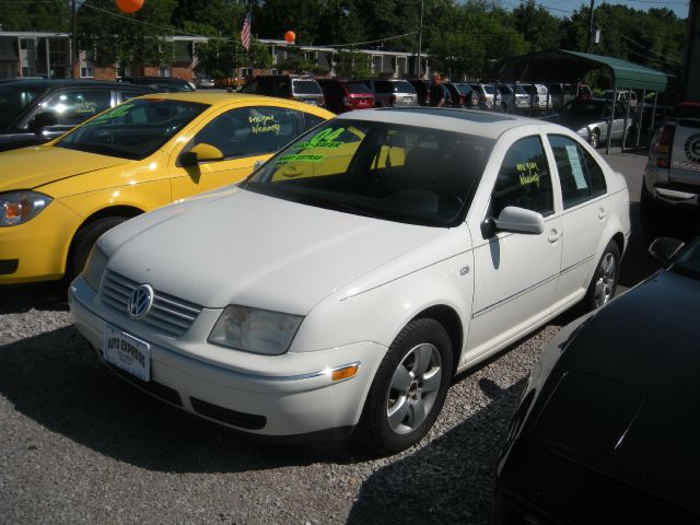 Volkswagen Jetta King Cab 4WD Sedan