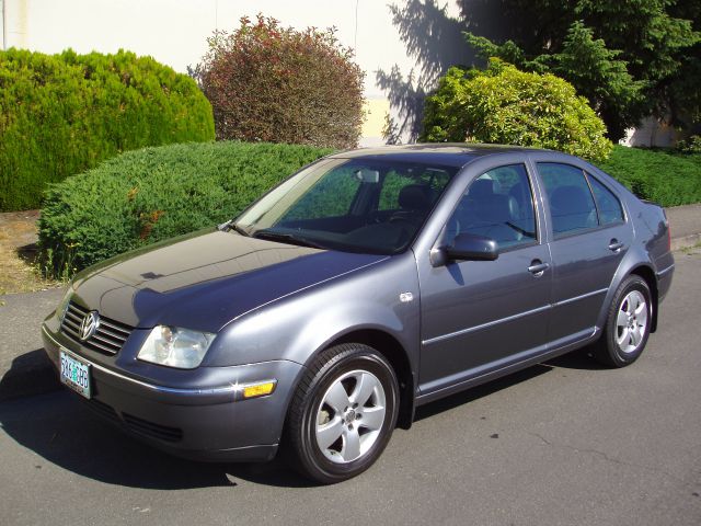 Volkswagen Jetta 2004 photo 2