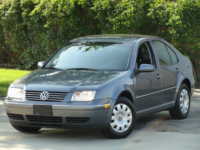 Volkswagen Jetta 2004 photo 2