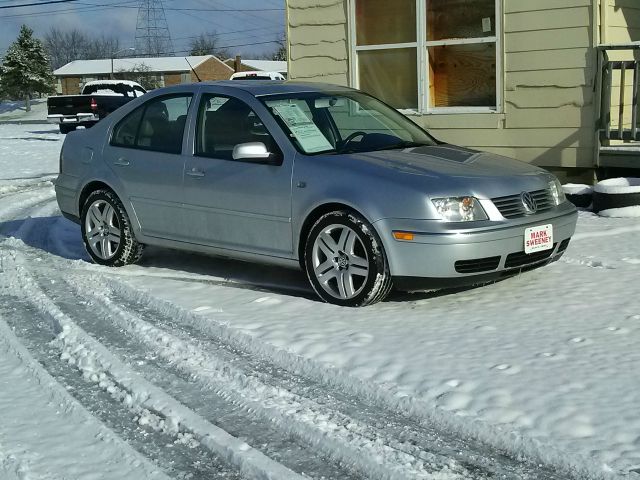 Volkswagen Jetta 2004 photo 2