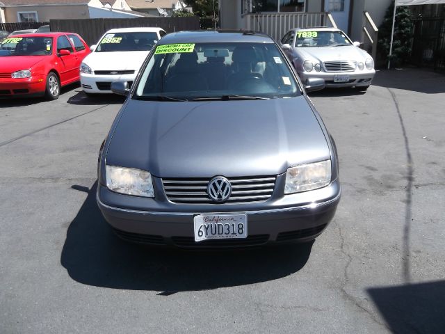 Volkswagen Jetta 2004 photo 3