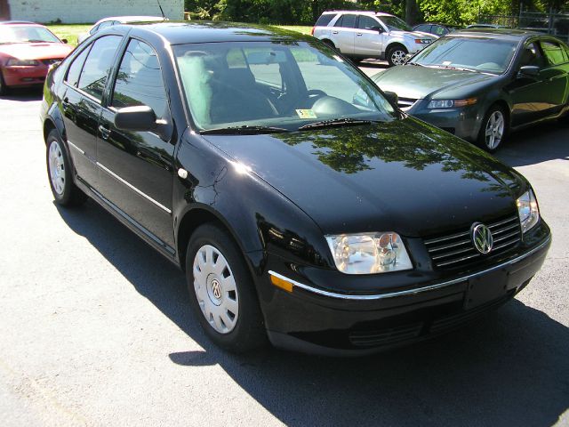 Volkswagen Jetta 2004 photo 2