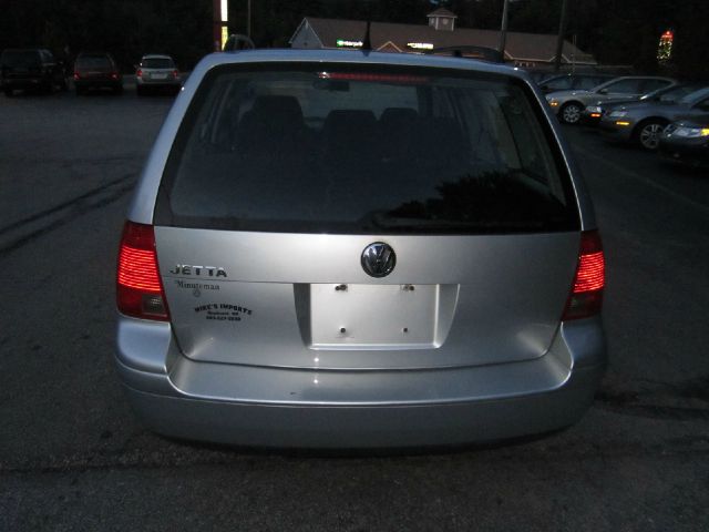 Volkswagen Jetta 2004 photo 1