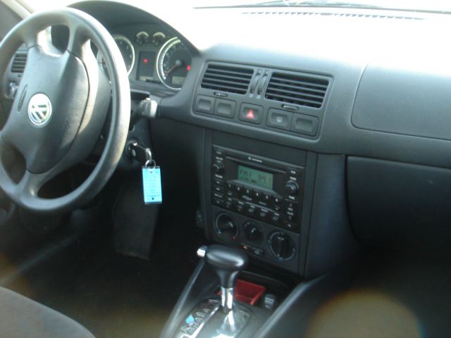 Volkswagen Jetta 2004 photo 7