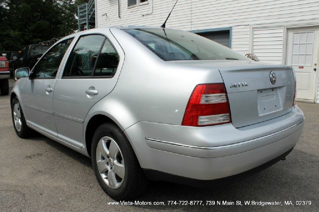 Volkswagen Jetta 2004 photo 1