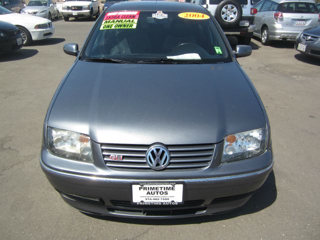 Volkswagen Jetta 2004 photo 3