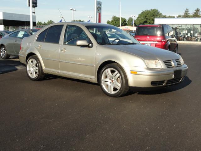 Volkswagen Jetta FWD 4dr Sport Sedan