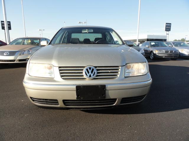 Volkswagen Jetta 2004 photo 1