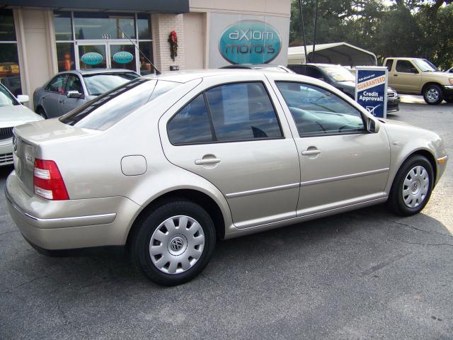 Volkswagen Jetta 2004 photo 3