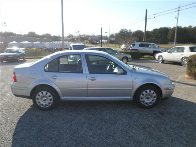 Volkswagen Jetta 2004 photo 2