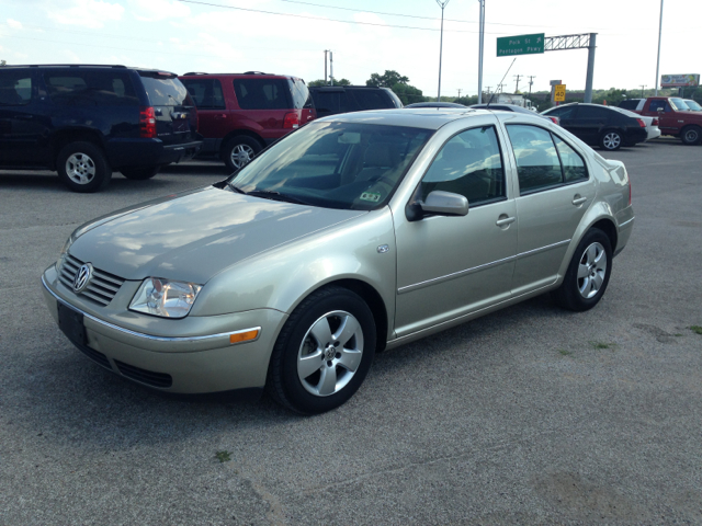 Volkswagen Jetta 2004 photo 2