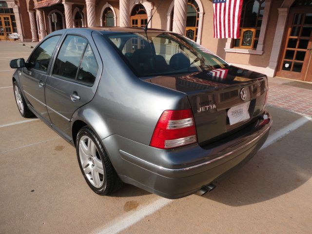 Volkswagen Jetta 2004 photo 3