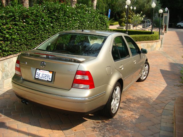 Volkswagen Jetta King Cab 4WD Sedan