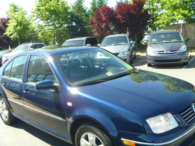 Volkswagen Jetta 2004 photo 3