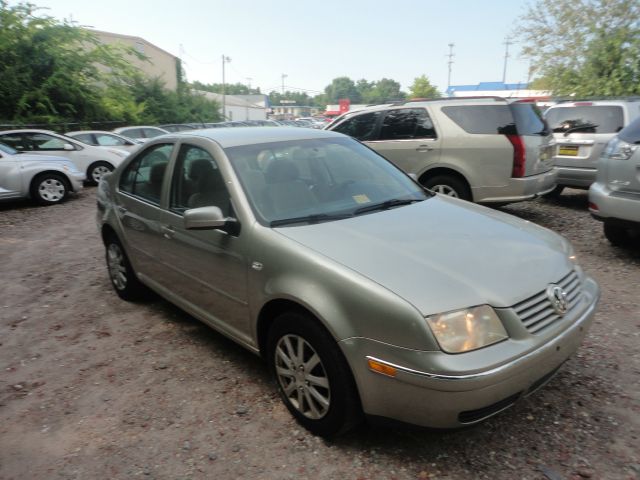 Volkswagen Jetta 2004 photo 3