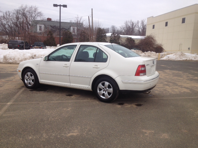 Volkswagen Jetta 2004 photo 1