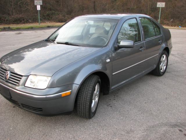 Volkswagen Jetta 2004 photo 3