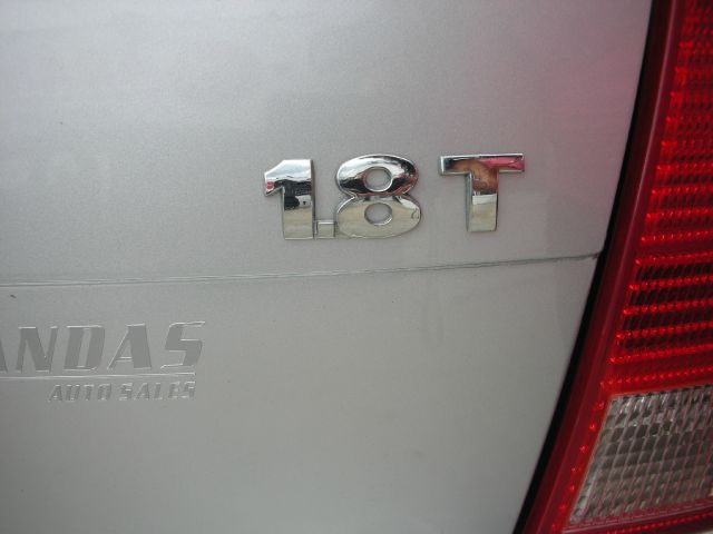 Volkswagen Jetta 2004 photo 4