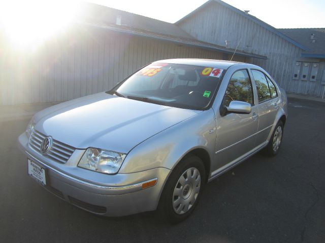 Volkswagen Jetta 2004 photo 2