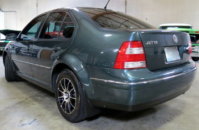 Volkswagen Jetta 2004 photo 19