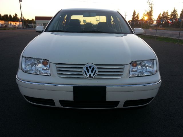 Volkswagen Jetta 2004 photo 3