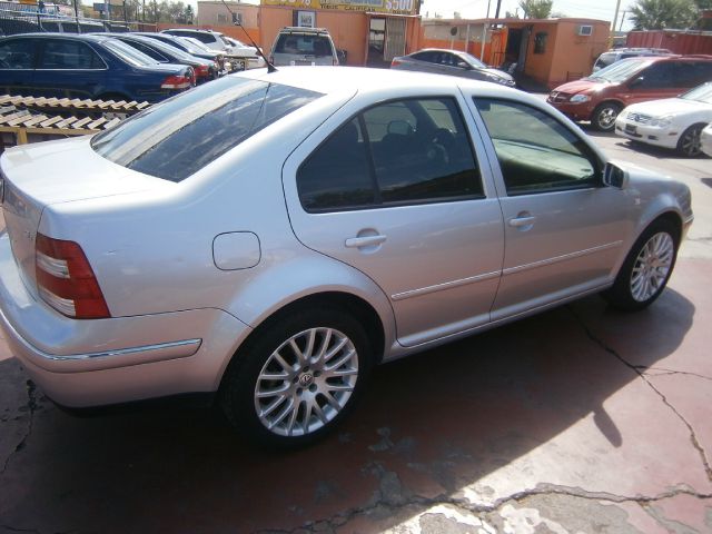 Volkswagen Jetta 2004 photo 3