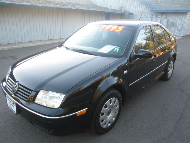 Volkswagen Jetta 2004 photo 1