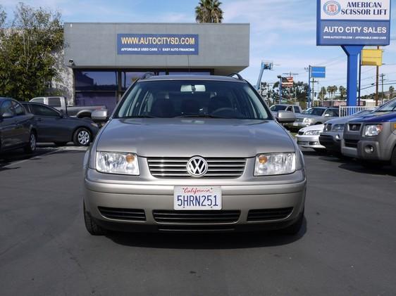 Volkswagen Jetta 2004 photo 2