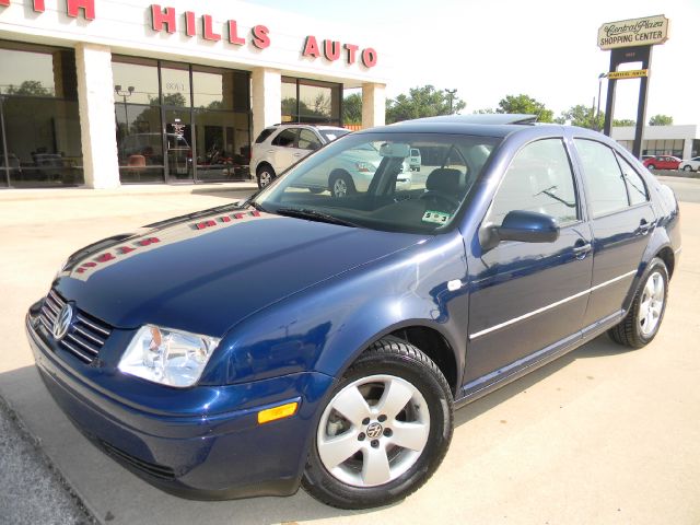 Volkswagen Jetta 2004 photo 2