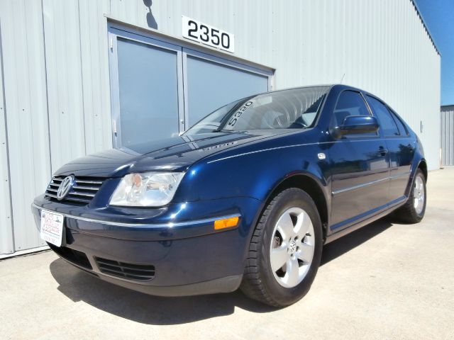 Volkswagen Jetta 2004 photo 3