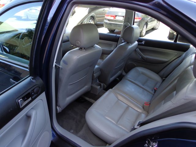 Volkswagen Jetta 2004 photo 3