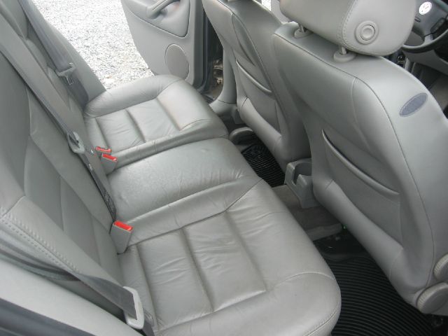 Volkswagen Jetta 2004 photo 11