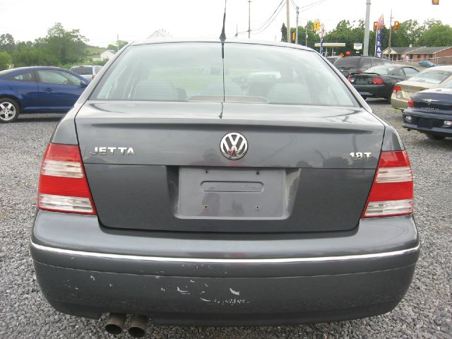 Volkswagen Jetta 2004 photo 18