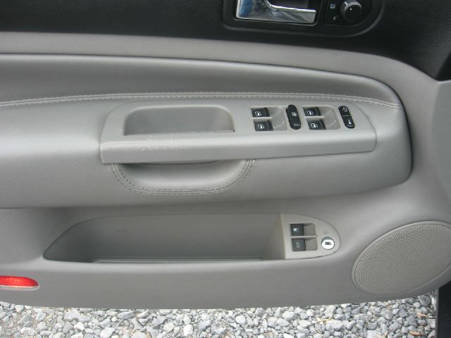 Volkswagen Jetta 2004 photo 19