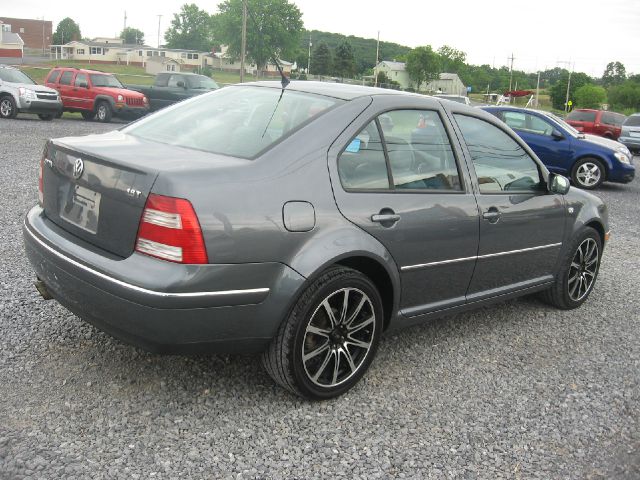 Volkswagen Jetta 2004 photo 8