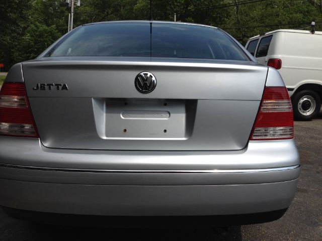 Volkswagen Jetta 2004 photo 22