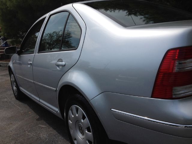 Volkswagen Jetta 2004 photo 83